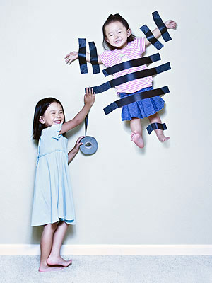 Photographer Explains His Super-Creative (Viral) Children's Portraits