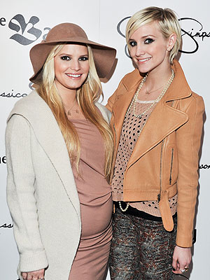 Jessica Simpson Baby Born, Ashlee Simpson In Love