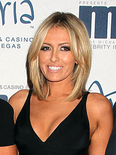 Paulina Gretzky Scandalizes Canada (and Dad) with Photos – Again!