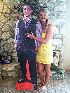 Tim Tebow Attends Iowa High School Prom – Sort Of