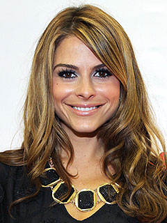 Maria Menounos Is a 'Violent' Sports Fan | Maria Menounos