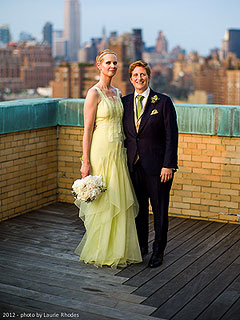 See Cynthia Nixon's Pale Green Wedding Dress | Cynthia Nixon