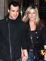 Jen & Justin's Paris Trip Continues – with Pasta & Shopping | Jennifer Aniston, Justin Theroux