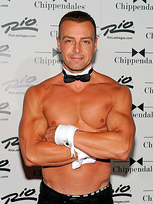 Joey Lawrence Chippendales Performance - Photos