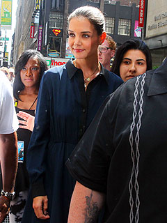 Katie Holmes Keeps Her Date with Project Runway: All Stars | Katie Holmes