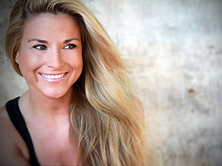 Diem Brown on Her Cancer Fight: I Look for the Bright Side!
