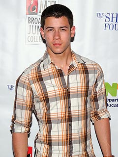 Nick Jonas Wants to Join Mariah Carey on American Idol | Nick Jonas
