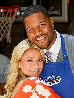 POLL: Is Michael Strahan the Right Co-Host for Kelly Ripa? | Kelly Ripa