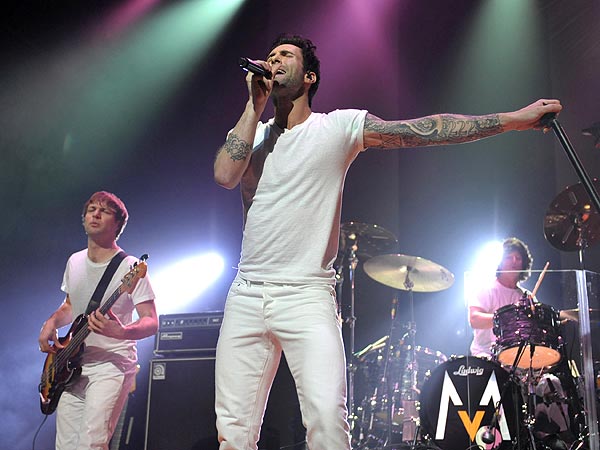 Adam Levine Had 'A Lot of Fun' Filming Racy Scenes on American Horror Story| American Horror Story, The Voice, Adam Levine, Jenna Dewan, Shakira, Usher