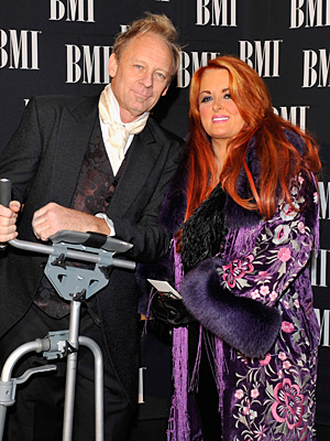 Wynonna's Husband Cactus Moser Returns to the Stage After Motorcycle Crash