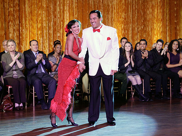 Karina Smirnoff Appears on Don't Trust the B–– in Apt. 23