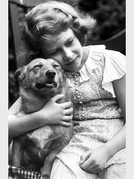 FUR-EVER FRIEND photo | Queen Elizabeth II