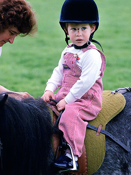 BE SEATED photo | Prince Harry