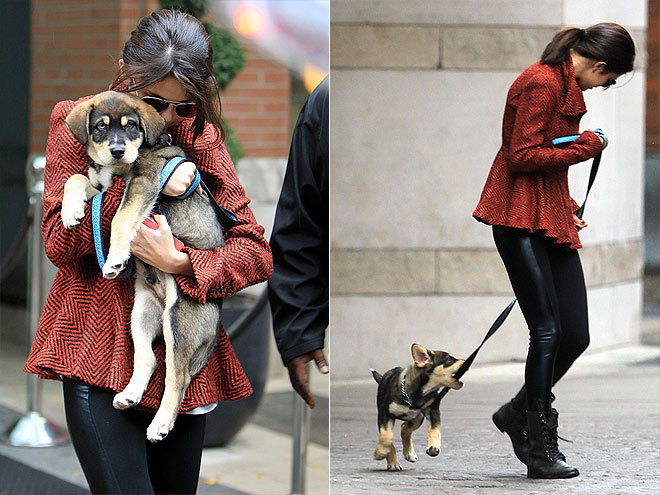 WALK THIS WAY photo | Selena Gomez