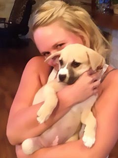 Join the Party! Miranda Lambert Rescues Another Dog
