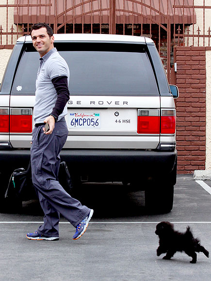 TONY DOVOLANI photo | Tony Dovolani