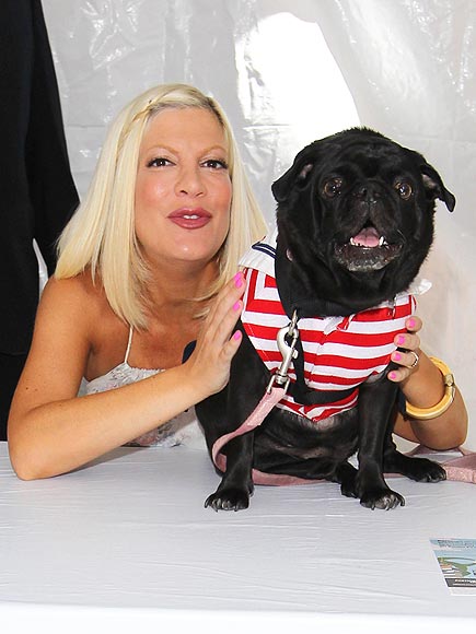 TORI SPELLING photo | Tori Spelling