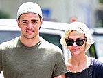 Stars and Their Pets: Ashlee's Arm-in-Arm | Ashlee Simpson, Vincent Piazza