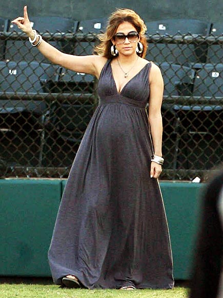Which of J.Lo's bumps is for a movie – and which is real?