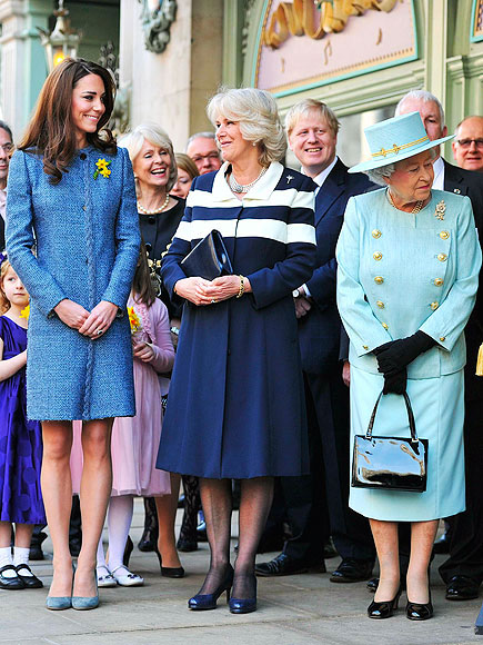 JUST US GIRLS   photo | Camilla Parker Bowles, Kate Middleton, Queen Elizabeth II