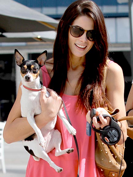ASHLEY GREENE photo | Ashley Greene