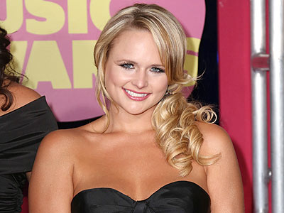 Country's Hottest Sparkle at the CMTs | Miranda Lambert