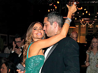 Happy Hour! Emmy Stars Party Down | Sofia Vergara