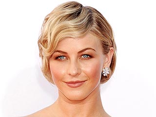 Try On Julianne's Emmy Updo!