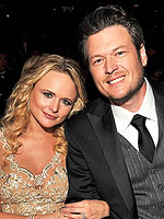 Fun Moments at Grammys 2012 | Blake Shelton, Lady Gaga, Miranda Lambert