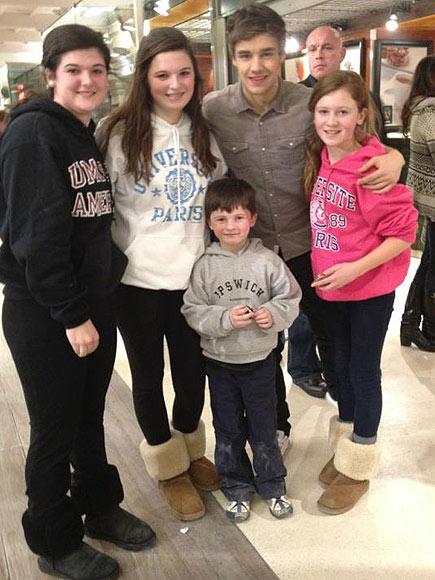 TESSTHEBEST1206 photo | One Direction