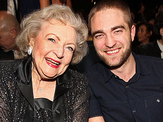 People's Choice Awards: What You Didn't See on TV! | Betty White, Robert Pattinson