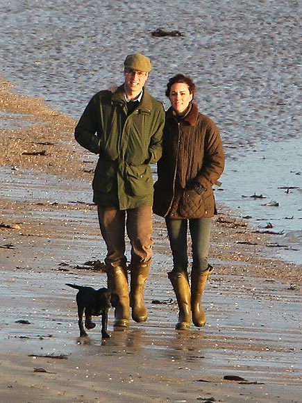 FIRST PUPPY
photo | Kate Middleton, Prince William