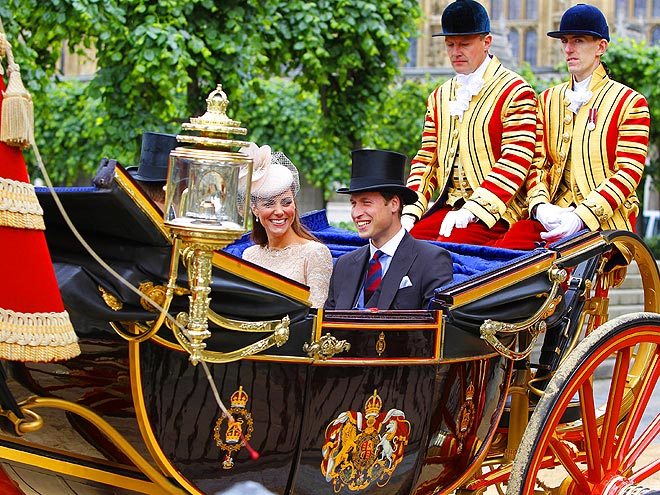 SUCH CARRIAGE!
 photo | Kate Middleton, Prince William