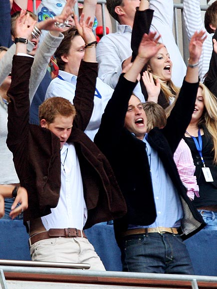 RIDING THE WAVE
 photo | Prince Harry, Prince William