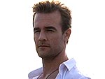 James Van Der Beek: He's Bringing Sexy Bareback!
