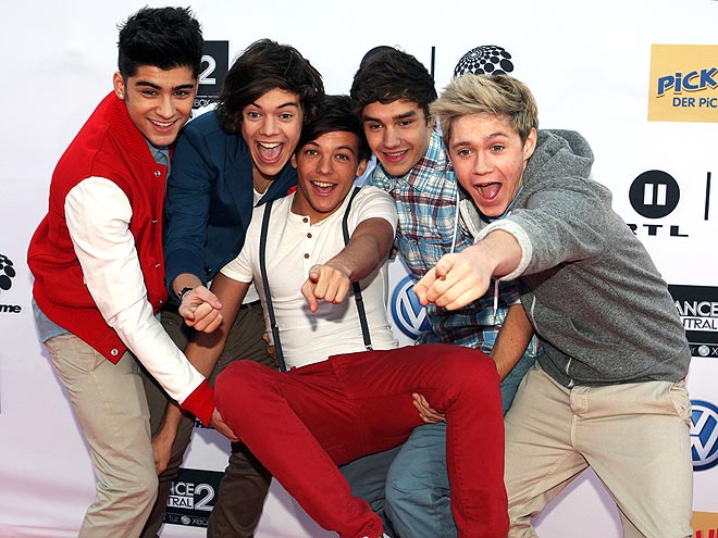 4: TIMES A GROUP HAS WON BEST POP VIDEO photo | One Direction