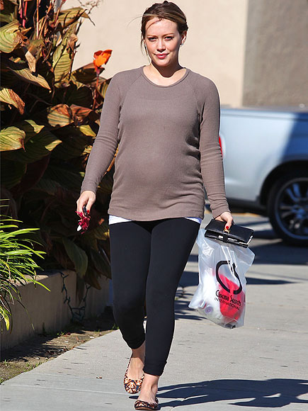 SUNNY OUTLOOK
photo | Hilary Duff
