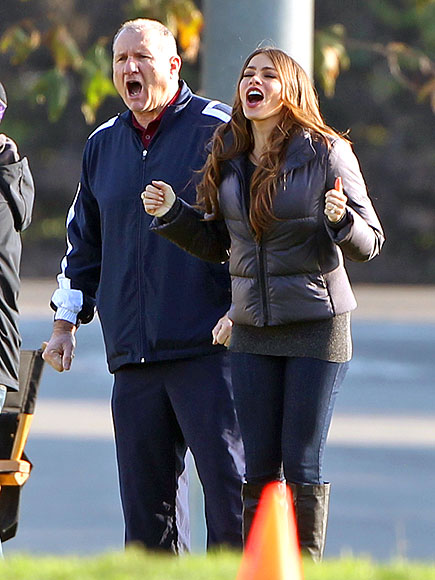 SOCCER MOM (AND DAD) photo | Ed O'Neill, Sofia Vergara
