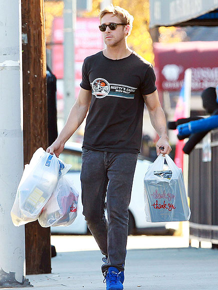 BAGGIN' IT photo | Ryan Gosling