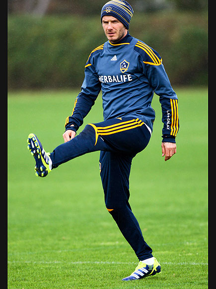 LIFTING HIS WEIGHT
photo | David Beckham