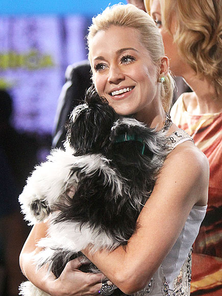 SNUGGLE BUDDY photo | Kellie Pickler