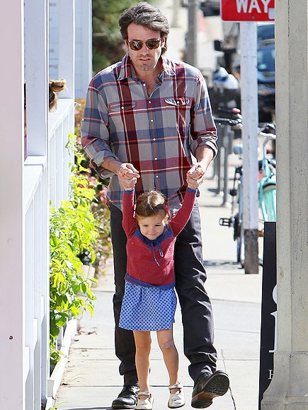 BABY BONDS photo | Ben Affleck
