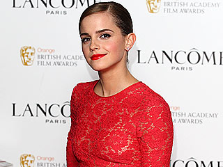 Star Tracks: Star Tracks: Monday, February 13, 2012 | Emma Watson