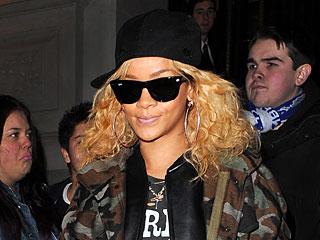 Star Tracks: Star Tracks: Monday, February 20, 2012 | Rihanna