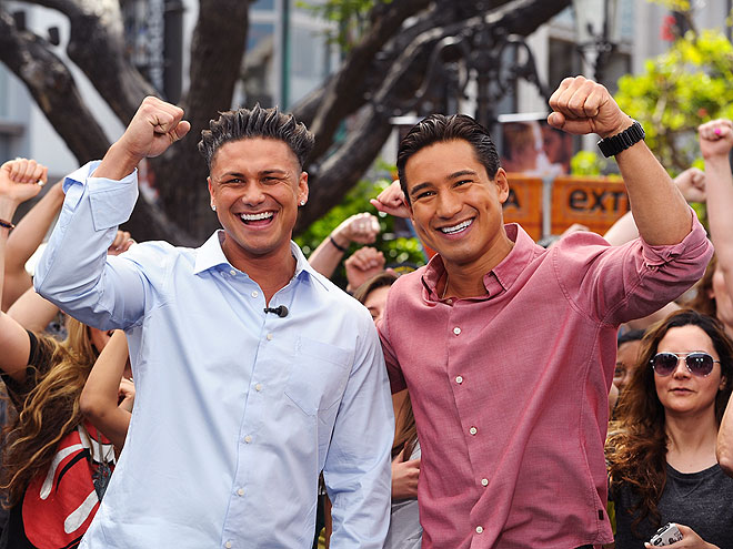 GET PUMPED photo | Mario Lopez