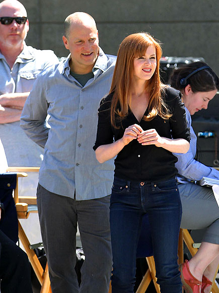GRIN CITY
 photo | Isla Fisher, Woody Harrelson