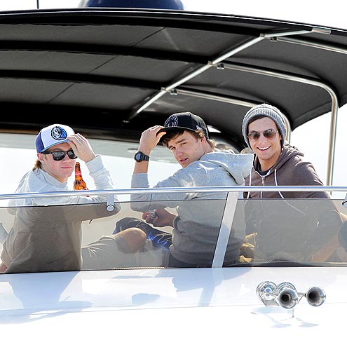YACHT CLUB photo | One Direction
