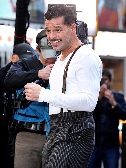 SECRET 'STACHE
 photo | Ricky Martin
