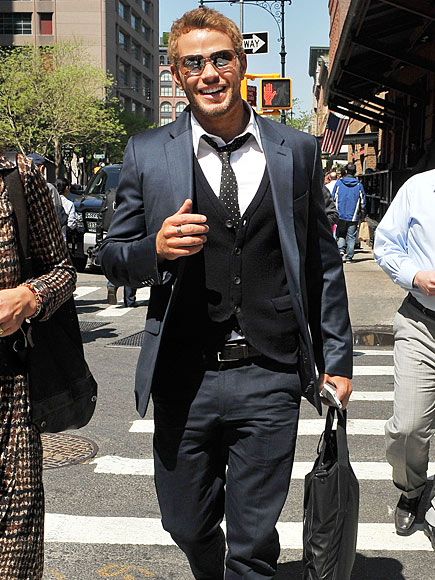 MAN ON THE STREET
 photo | Kellan Lutz
