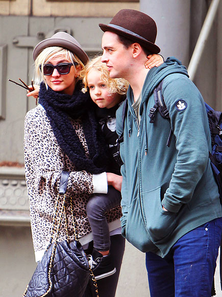 THREE FOR THE ROAD photo | Ashlee Simpson